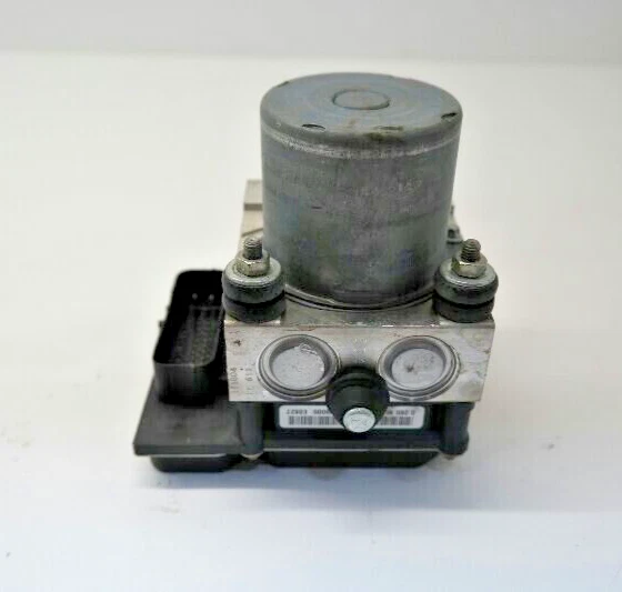 2009-2011 Chevy Traverse ABS Anti-Lock Brake Pump Control Module Assembly Foto 3 de 4