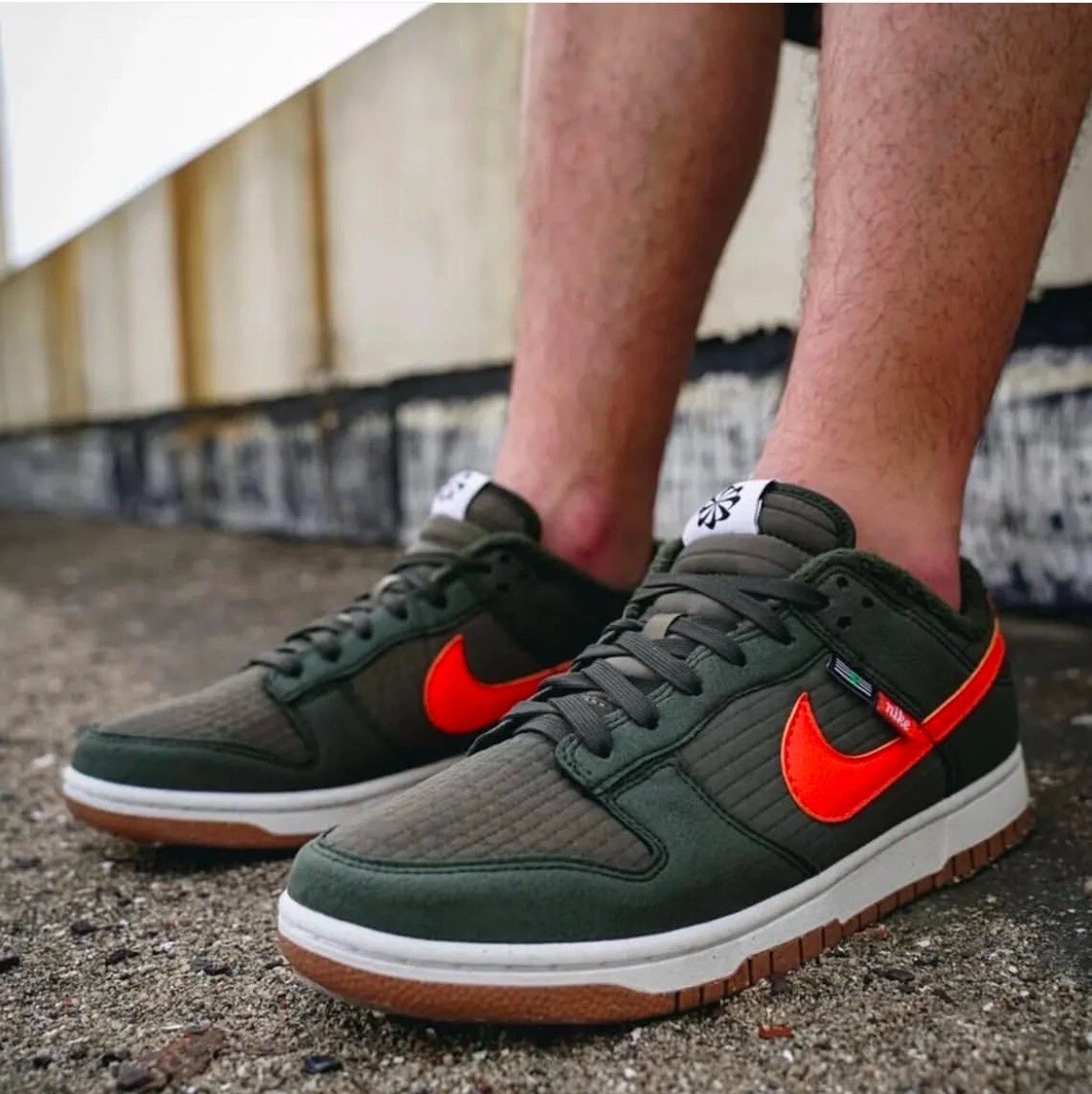 Nike Dunk Low SE (GS) NN Toasty Sequoia/medium Olive taille 7Y DC9561 300