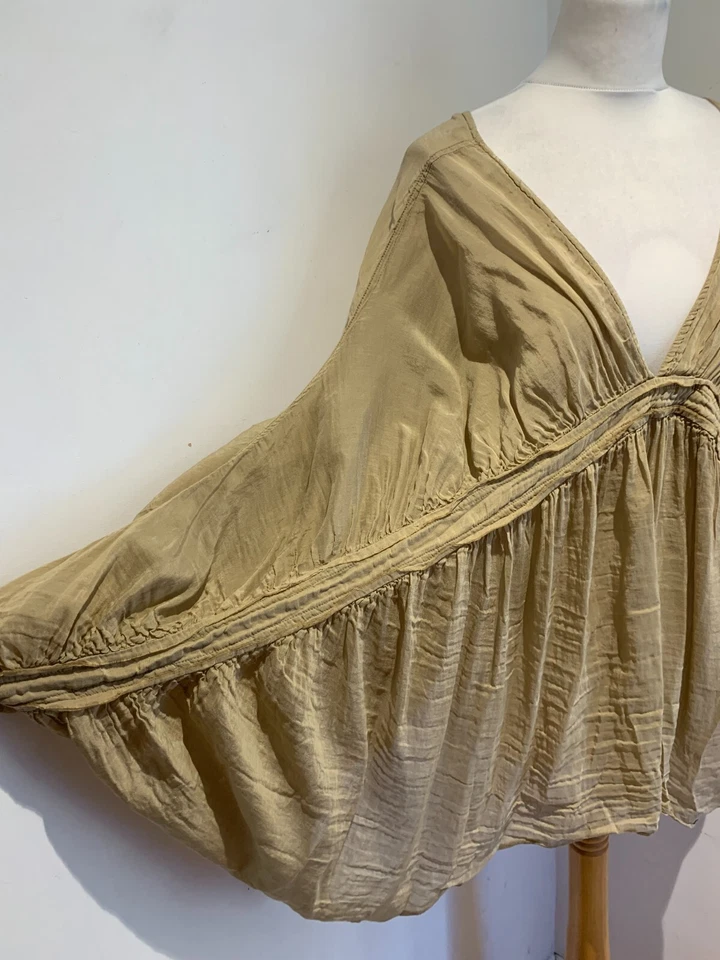LaVaca Loca  blouse top NEW One Size lightweight unlined oversize ruched silk - Image 4 of 4