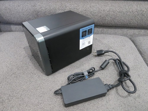 NAS QNAP TS-453E-8G 4 baies avec 20 Go de RAM, 16 To de stockage Seagate IronWolf - Photo 4/18