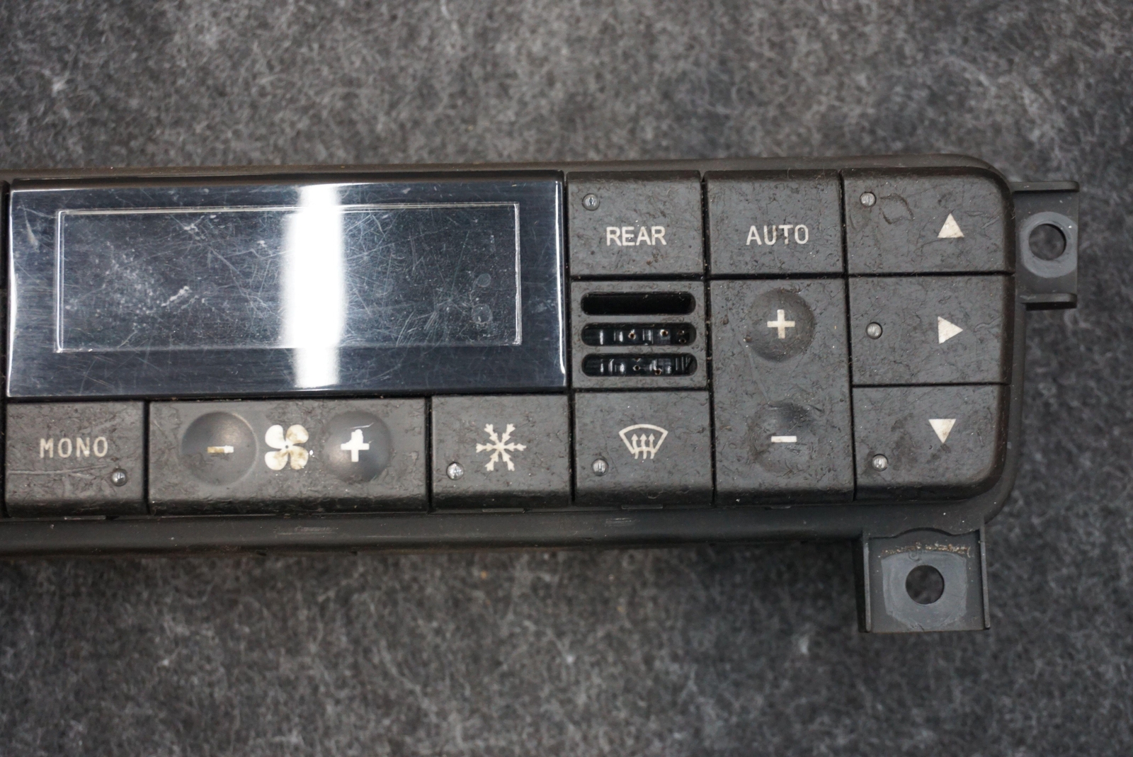 Front Dash Climate Control Switch Panel 131193 Maserati Granturismo M145 2008-19