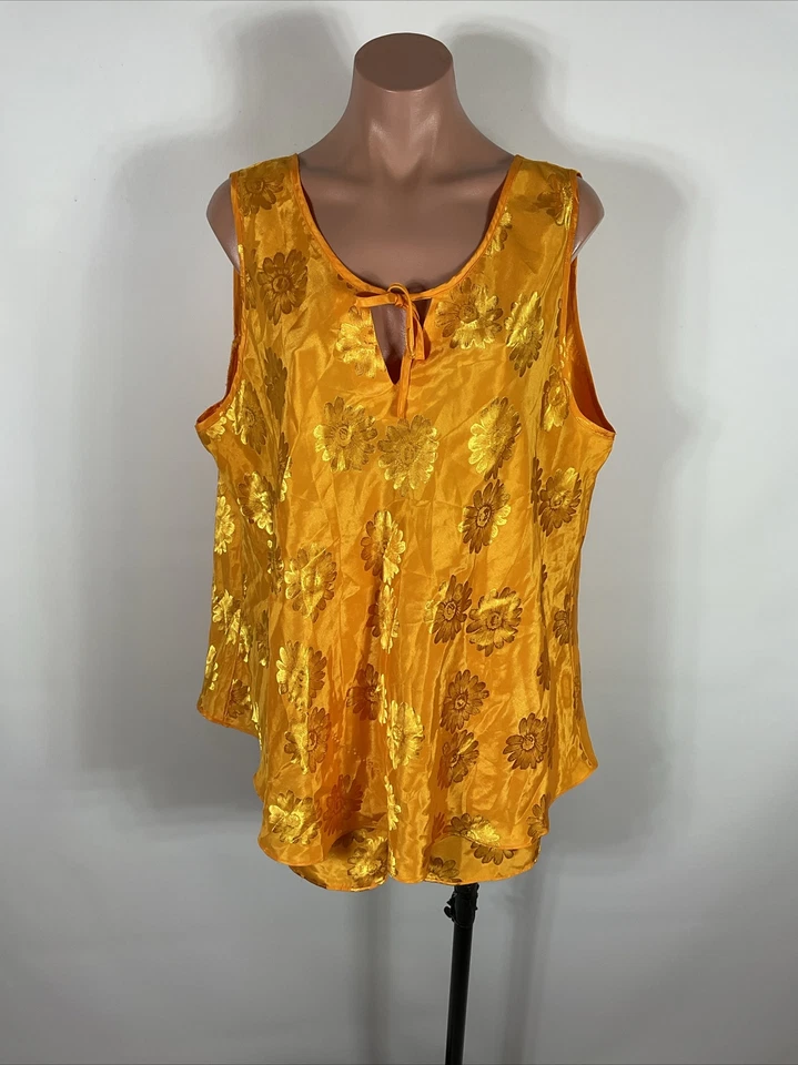 Vintage 90s LANE BRYANT PLUS 22-24 2pc Pajamas Short Yellow Daisy Satin Floral - Image 3 of 4