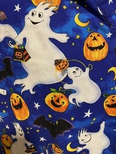 HALLOWEEN Womens XL Scrub Top Ghosts Bats Jack-O-Lantern Pattern Medical Tech RN