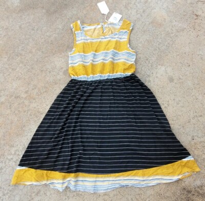 NWT Hem & Thread Womens Dress Sleeveless Knee Length Stripes Size Medium