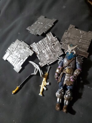 Fortnite 4 INCH Loose Figure RAGNAROK Fortnite Weapons Platform 