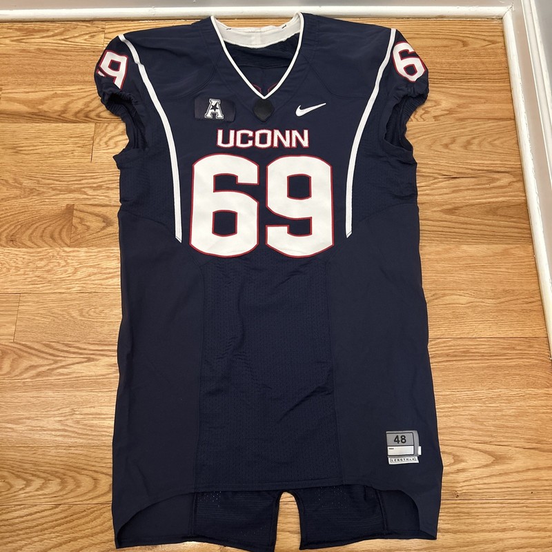 Blue Nike UCONN Huskies Game Used Football Jersey #69 Men's size 48