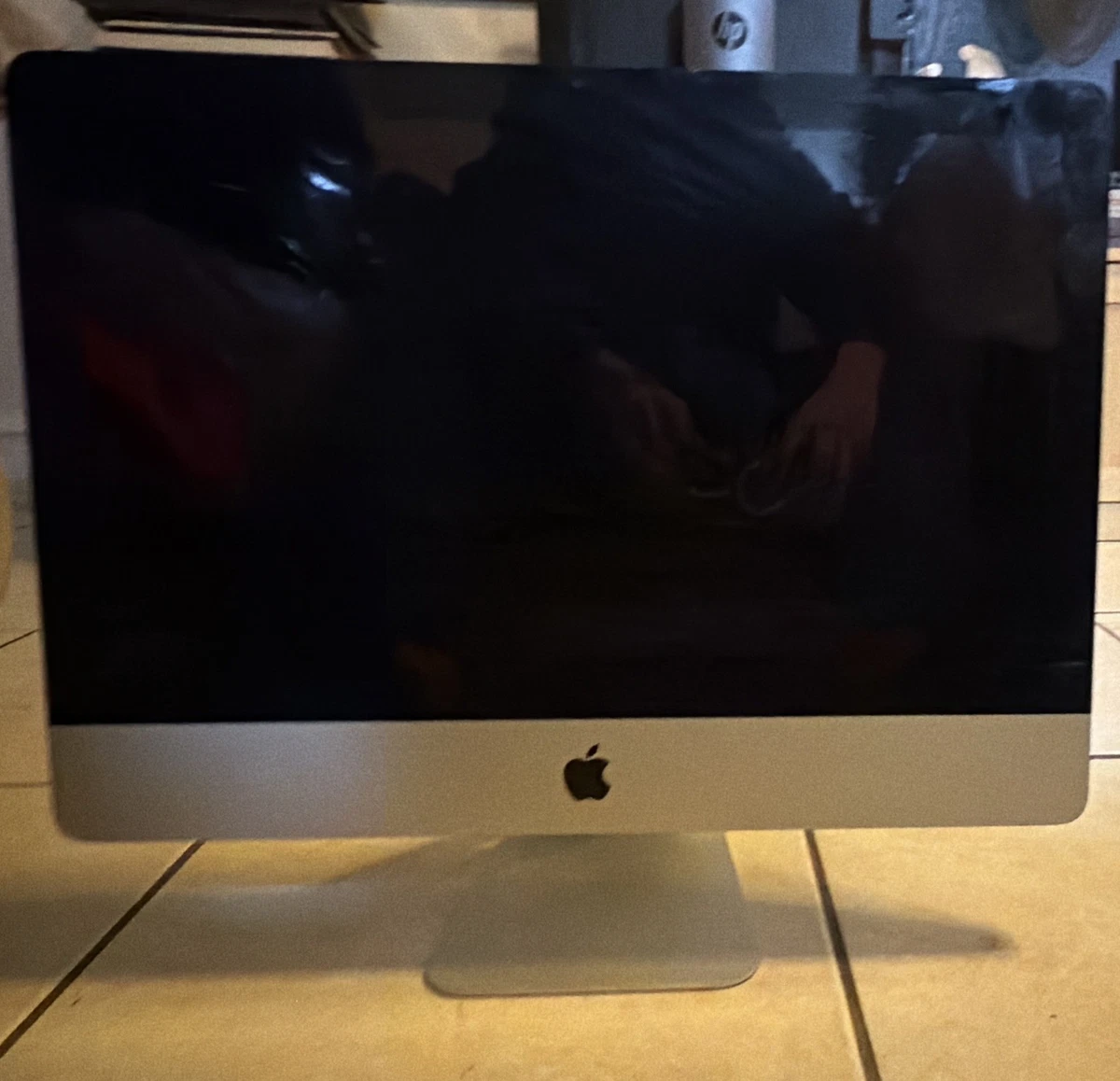 Apple iMac 1 TB 2011 Released Apple Desktops & All-In-One