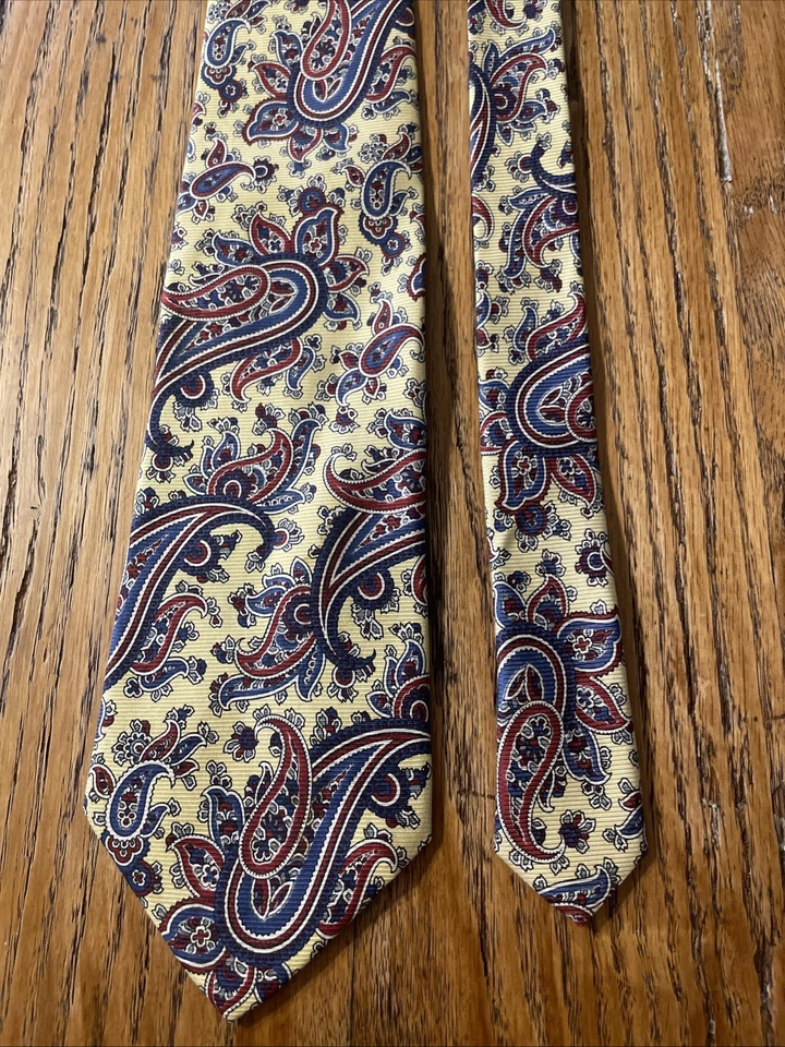 Vintage EUC Mark Shale Silk Paisley Tie Men’s Necktie USA Made - Image 4 of 4