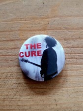 THE CURE - - 25mm Pin Badge - Original 1980's - VINTAGE RARE!