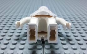 LEGO - Yeti / Bigfoot / Sasquatch - Minifigure - 7412 - Retired 2004 - 43895c01