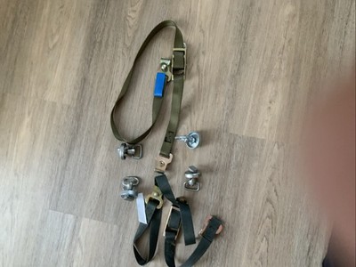 Befestigungsset C- Schiene Mercedes Wolf 250GD Bundeswehr