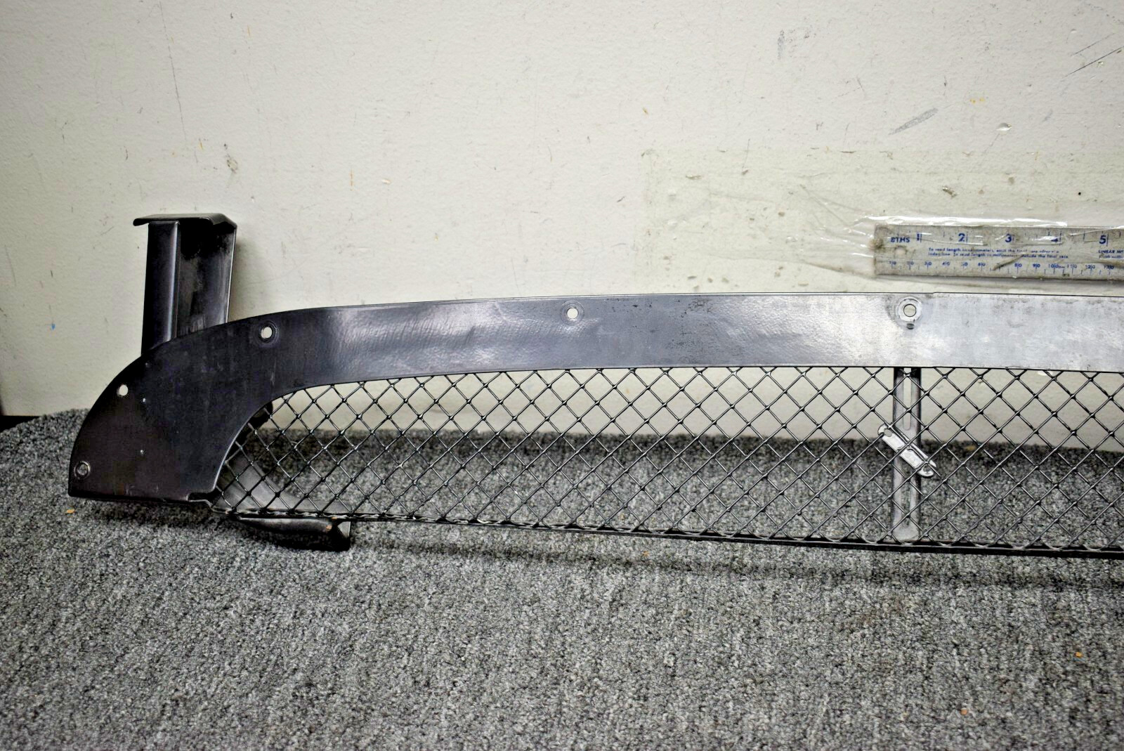 Ferrari F430 430 Spider Coupe F136E Rear bumper upper grille grid