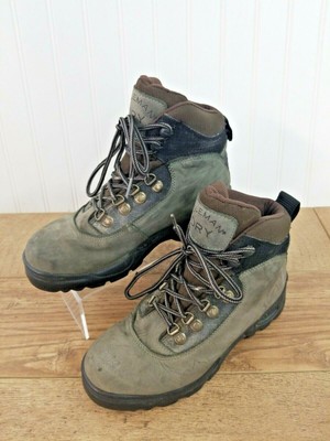 coleman walking boots