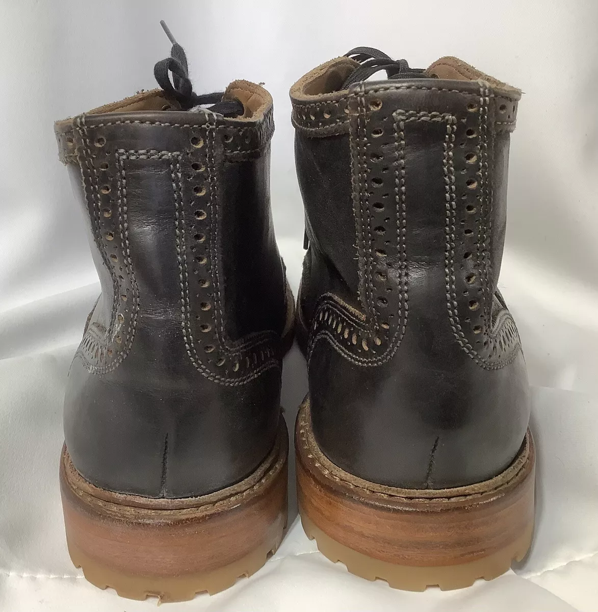 Allen edmonds 2025 snow boots