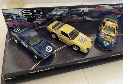 ホットウィール カマロ 30周年 4台セット 限定 97年 P-039 Hot Wheels 30th Anniversary Of The Camaro Limited Edition Set | eBay