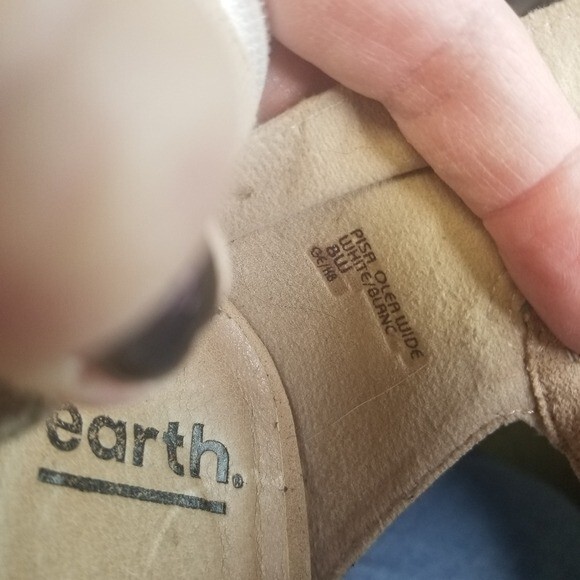 earth olea sandals