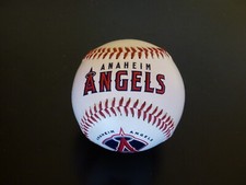 Niegrana skóra baseballowa Anaheim Angels Starszy top przedmiot kolekcjonerski