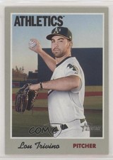 2019 Topps Heritage Lou Trivino #55 mt8