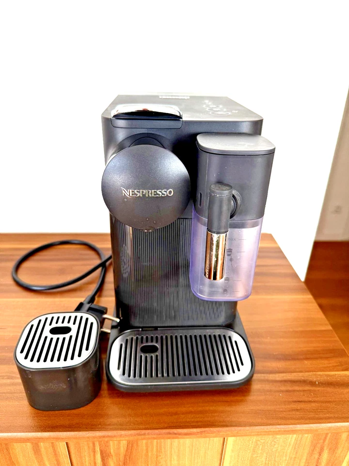 De'Longhi Lattissima One EN510.B, Foto 2 von 5