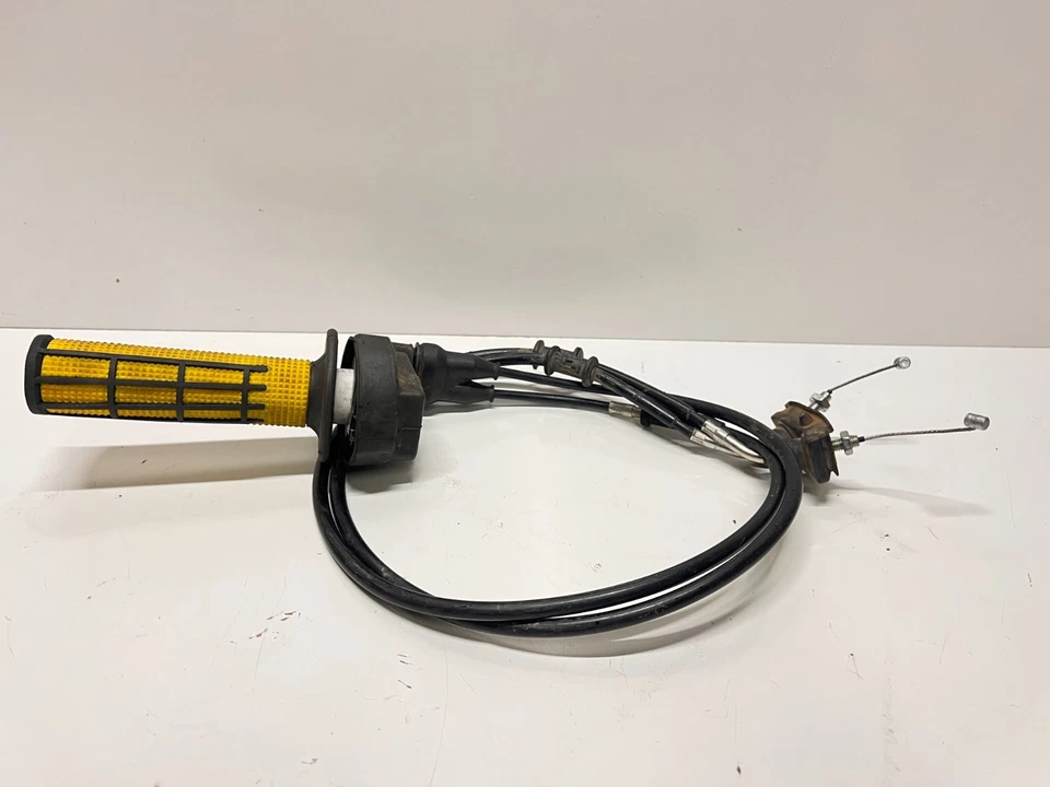 19-24 YAMAHA YZ450F YZ 450 F MONTAJE ACELERADOR CON CABLE CARCASA OEM  Foto 3 de 4