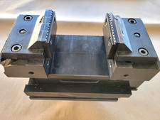5-AXIS STEEL VISE W/SCHUNK VERO-S SPA 40 CLAMPING PIN