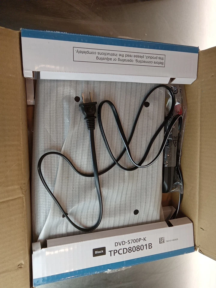 Reproductor de DVD 1080p Panasonic DVD-S700 1 disco(S) Foto 2 de 4