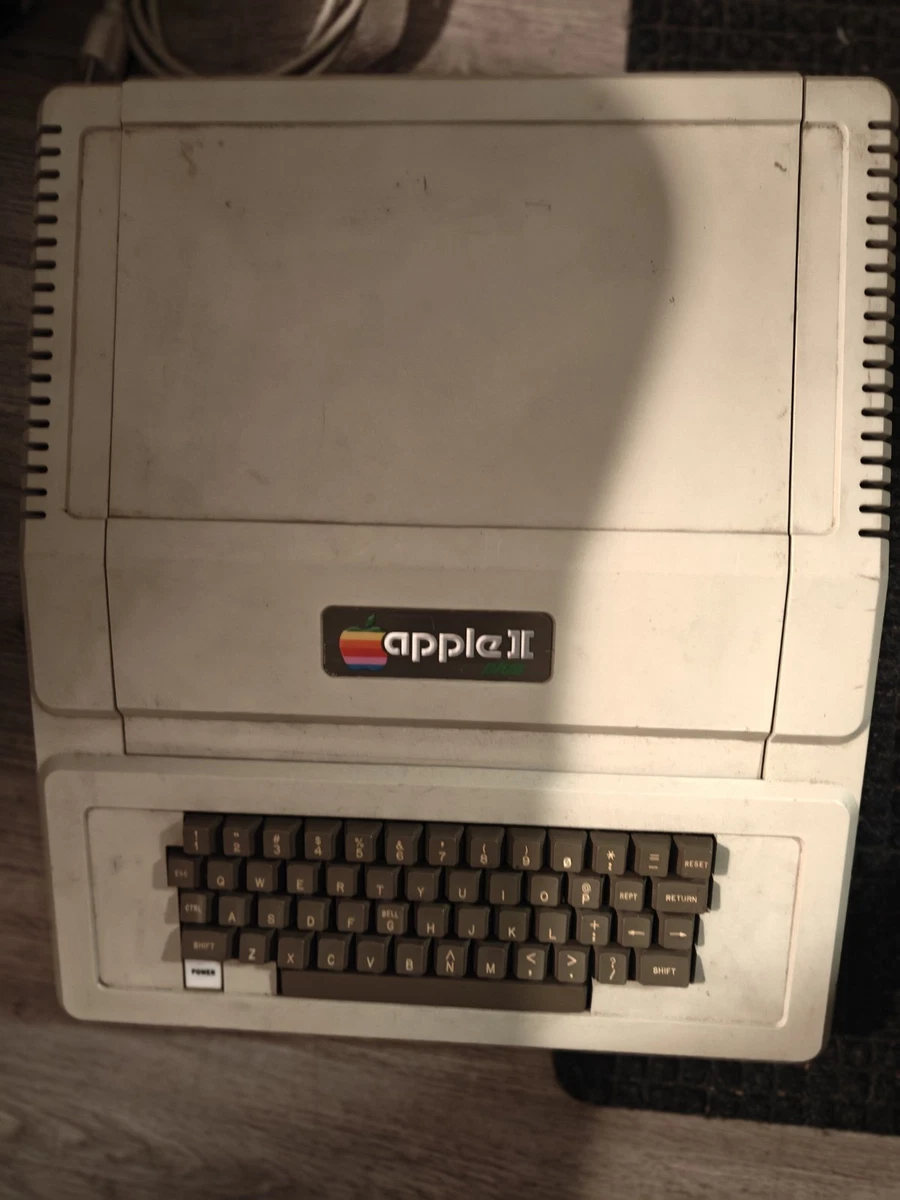 Apple II Plus Vintage Computers & Mainframes for sale - eBay