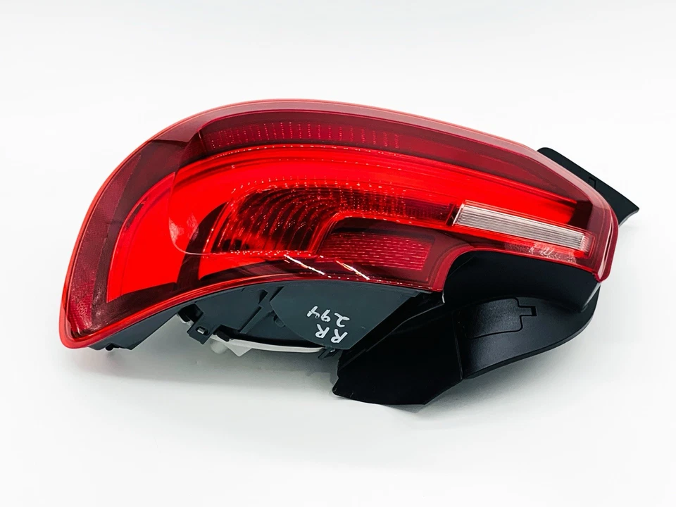 宝马 F22 F23 228i M235i LCI 尾灯右 2017-UP 正品原始设备制造商 7420994 — 第 4/4 张图片