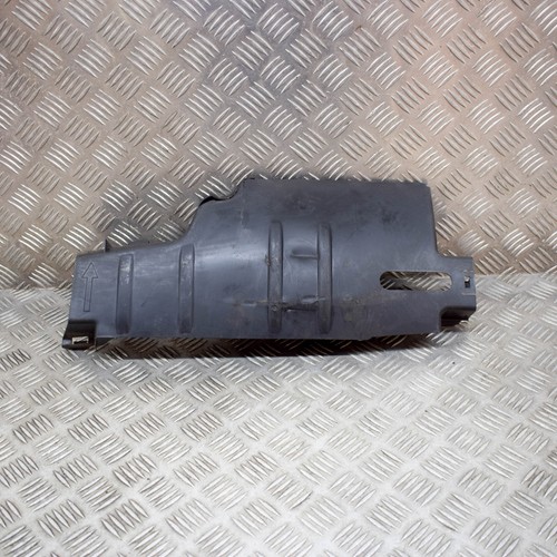 MB A W177 Querlenkerabdeckung hinten links A2473523100 1.3 Benzin 120kw 2019