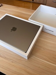 Apple MacBook Pro M1-Pro  14" (512GB SSD, M1 Pro, 16GB RAM) nur display kaputt
