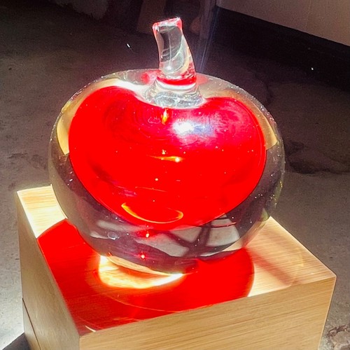 Pisapapeles Studio Art soplado a mano vidrio rojo manzana de colección 3,5 pulgadas regalo para profesor - Imagen 5 de 6