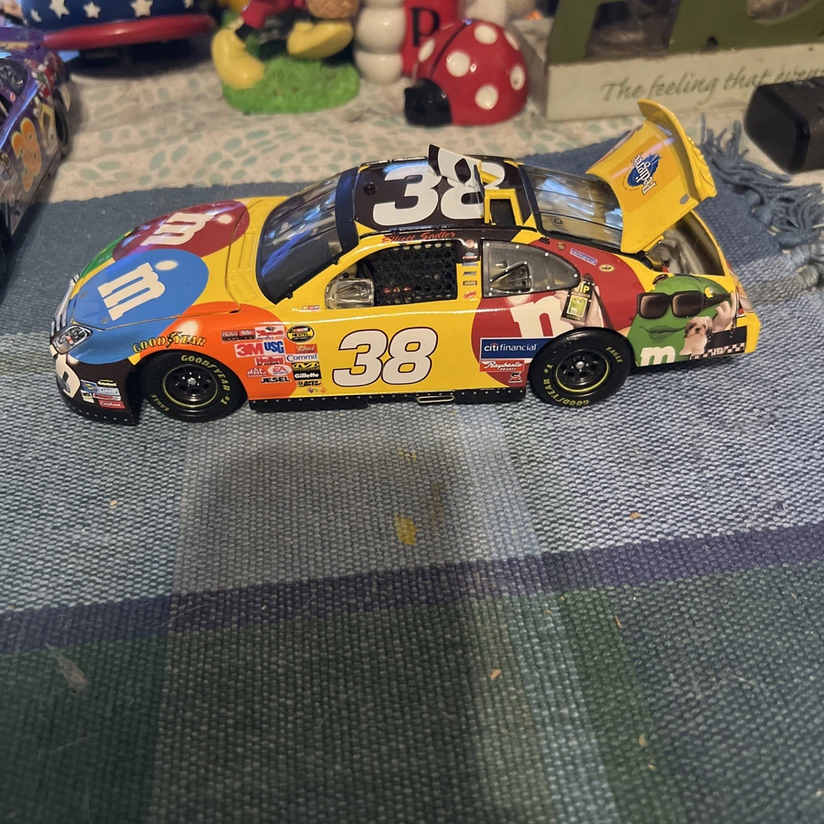 Elliott Sadler Diecast NASCAR 2006 Vehicle Year for sale | eBay
