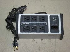 Tandy Automatic Power Controller 5 AUX & 1 CPU Outlet On/Off Switch Radio Shack