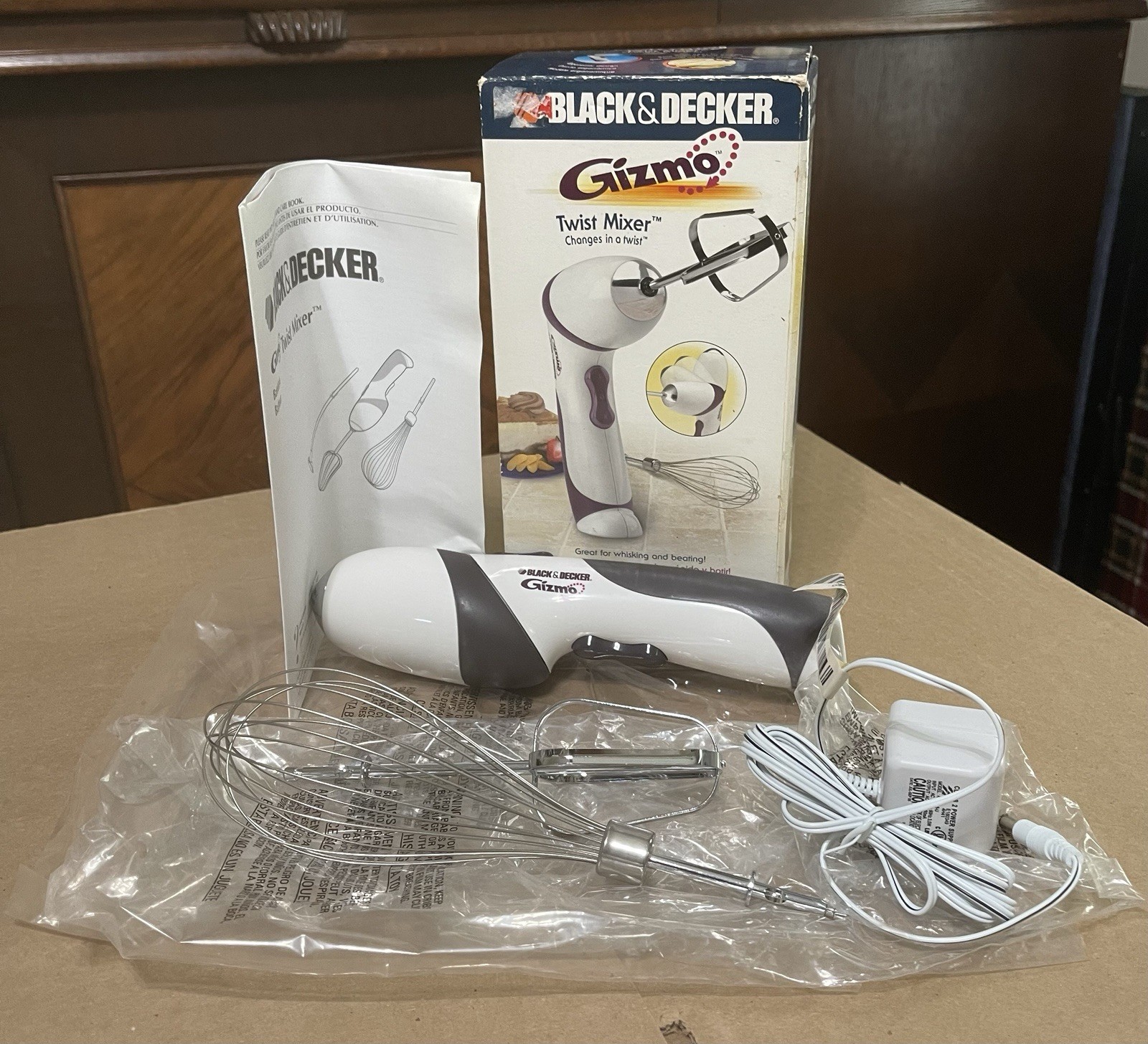Black & Decker Gizmo Twist Mixer Cordless Hand Beater Whiski