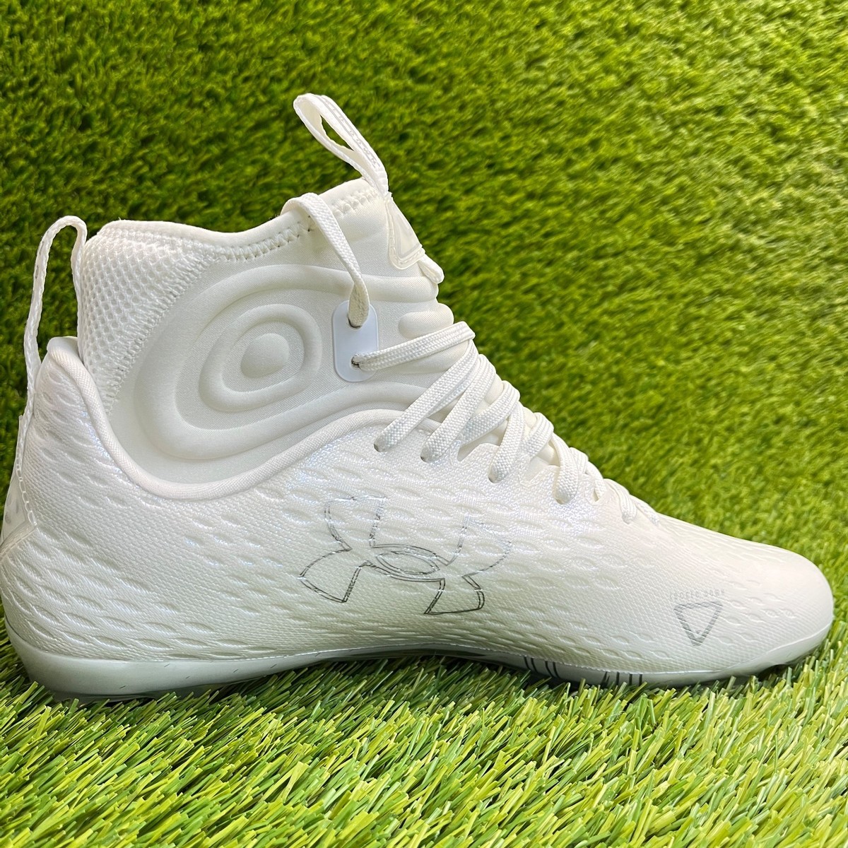 New Under Armour Spotlight Lux MC 2.0 Football Cleats Men Sz 9 White (F12) Under Armour Spotlight Lux MC 2.0 Mens Size 9 Triple White  main image 3
