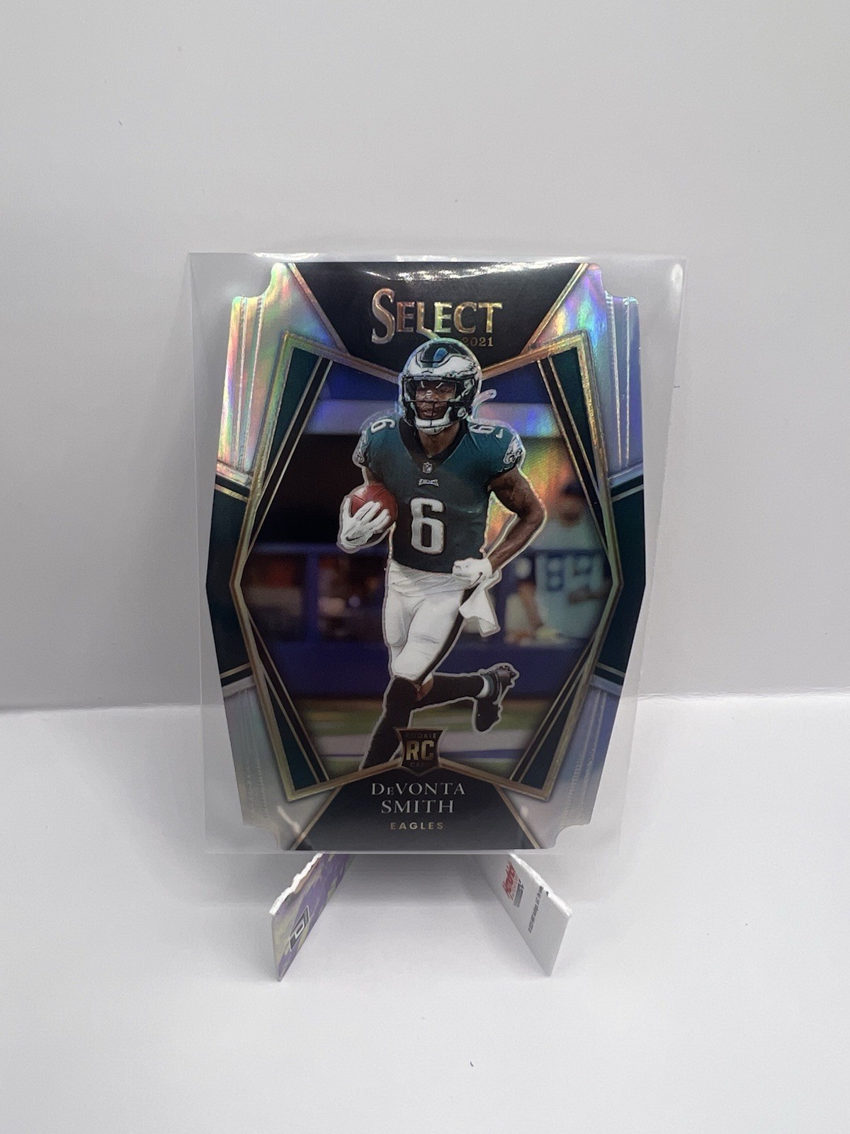 2021 Panini Select - Premier Level Devonta Smith #149 Silver Prizm Die-Cut (RC)