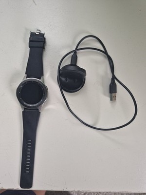 Samsung Galaxy Watch  Bluetooth 46 mm SM-R800 Schwarz Silber SIM Free Gebraucht