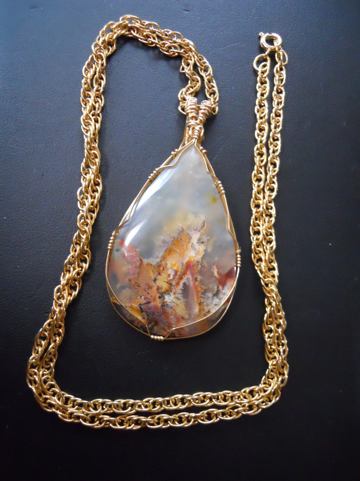 Handcrafted Wire-Wrapped Large Agate Pendant Neck… - image 1