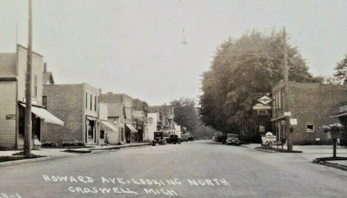 Howard Ave Looking North Croswell Michigan 1930's Street Scene Postcard RPPC 322