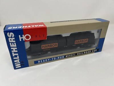 HO Scale Walthers 932-3827 IHB Harbor Angled Hoods Cushion Coil Car #1104