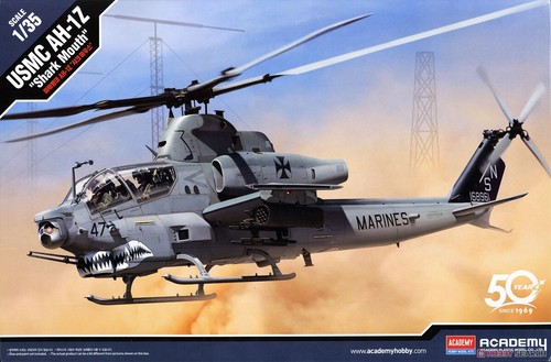 Academy 12127 1/35 USMC AH-1Z `Shark Mouth` (Plastic model) - Picture 11 of 11