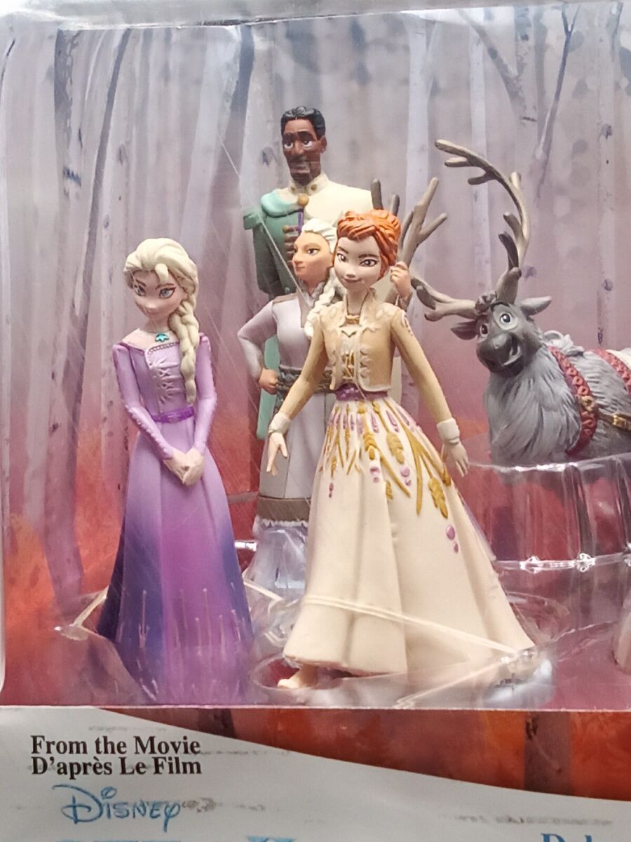 Disney Store Frozen 2 Deluxe Art Kit