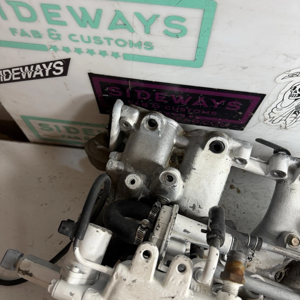 Colector de admisión superior e inferior del motor Nissan 240SX KA24E 89-90 S13 SOHC carrocería dura Foto 2 de 4