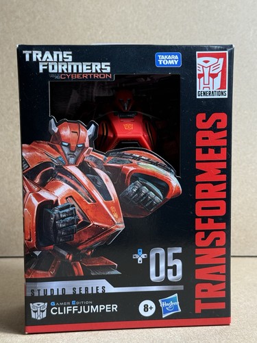 Gamer Edition Cliffjumper MISB Deluxe Class Transformers Studio Series +05