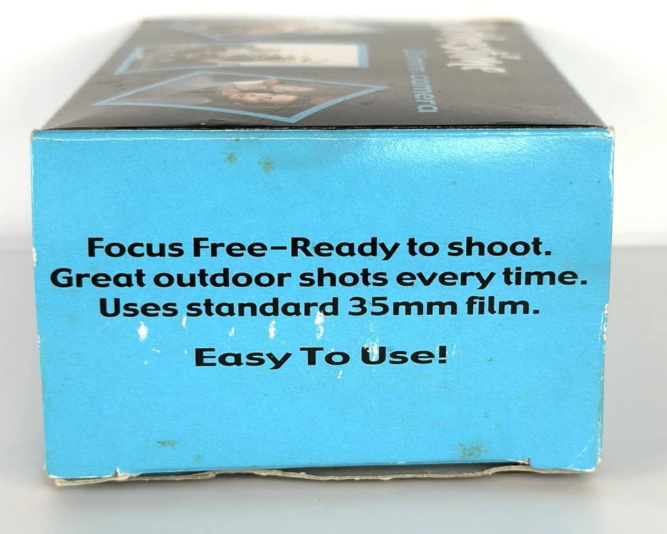 Cámara fotográfica Clothestime 35 mm vintage apuntar y disparar roja/verde azulada - Funciona, RARA Foto 2 de 4