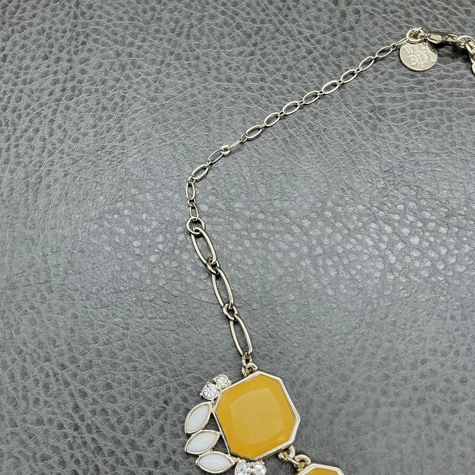 Colar declaração WHBM pedra preciosa cristal branco acento tom dourado corrente ousada - Imagem 4 de 4