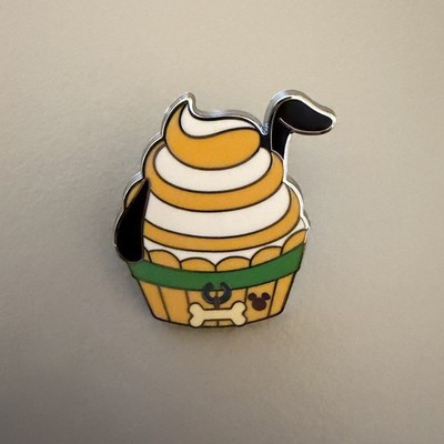 DLR Disneyland Hidden Disney Series 2026 Wave A: Character Cupcakes Pluto
