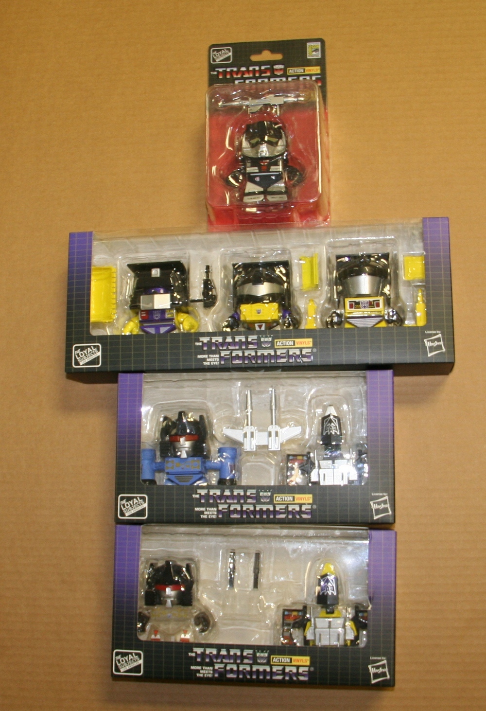 2015 The Loyal Subjects Transformers SDCC Set Constructicons Buzzsaw Laserbeak 2015 The Loyal Subjects Transformers SDCC Set Constructicons Buzzsaw Laserbeak