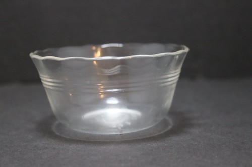 Vintage PYREX (Corning) #463 6 oz Clear Custard Ramekin Cup Scalloped Rim - Picture 2 of 7
