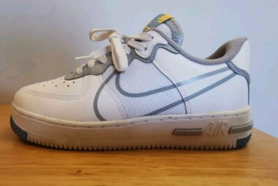 Nike Air Force 1 Low React SU - White Light Smoke Grey GS 5Y Größe UK 4,5 EU 37,5